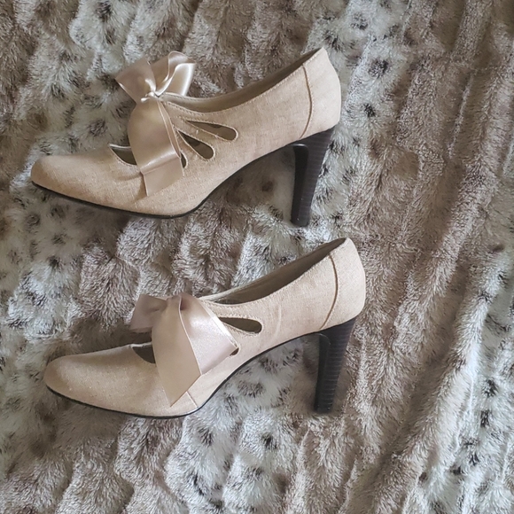 Ann Marino linen heels - Picture 3 of 6